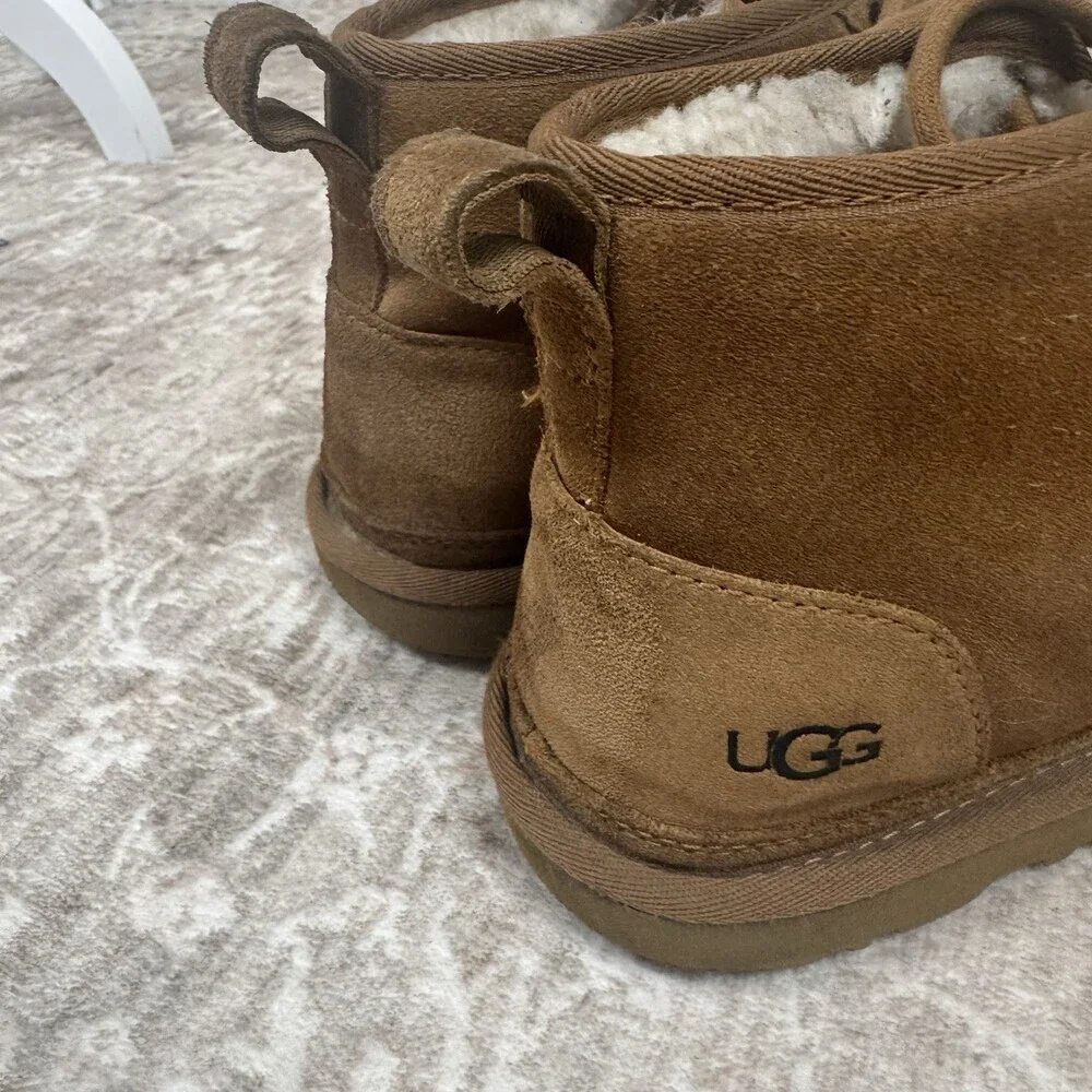 UGG Australia‎ Neumel Chestnut Women's Size 10 US 1094269 Brown Suede Shoes